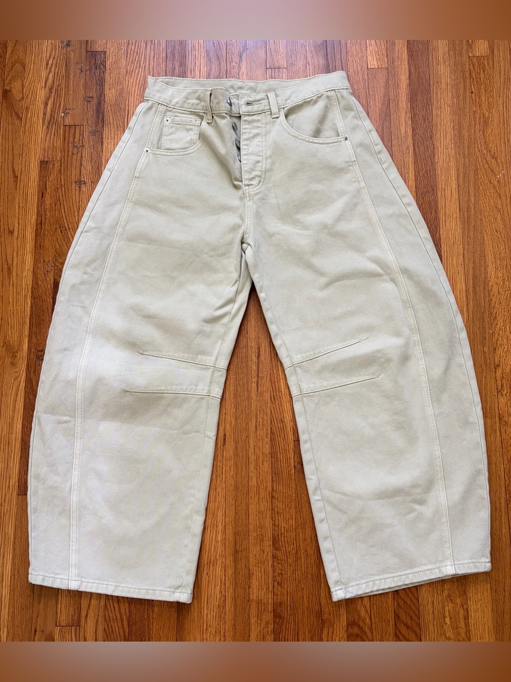 Barrel Jeans